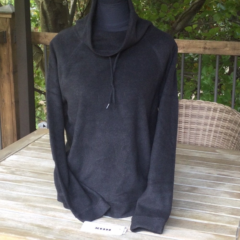 RBX fleece pullover  M. NWT!